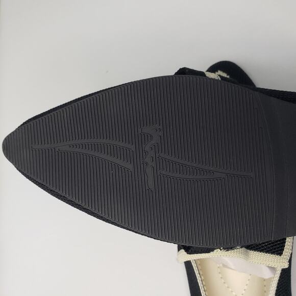 Womens Black & White Bow Loafers Slip-On Flats Size 10.5 - Picture 3 of 8